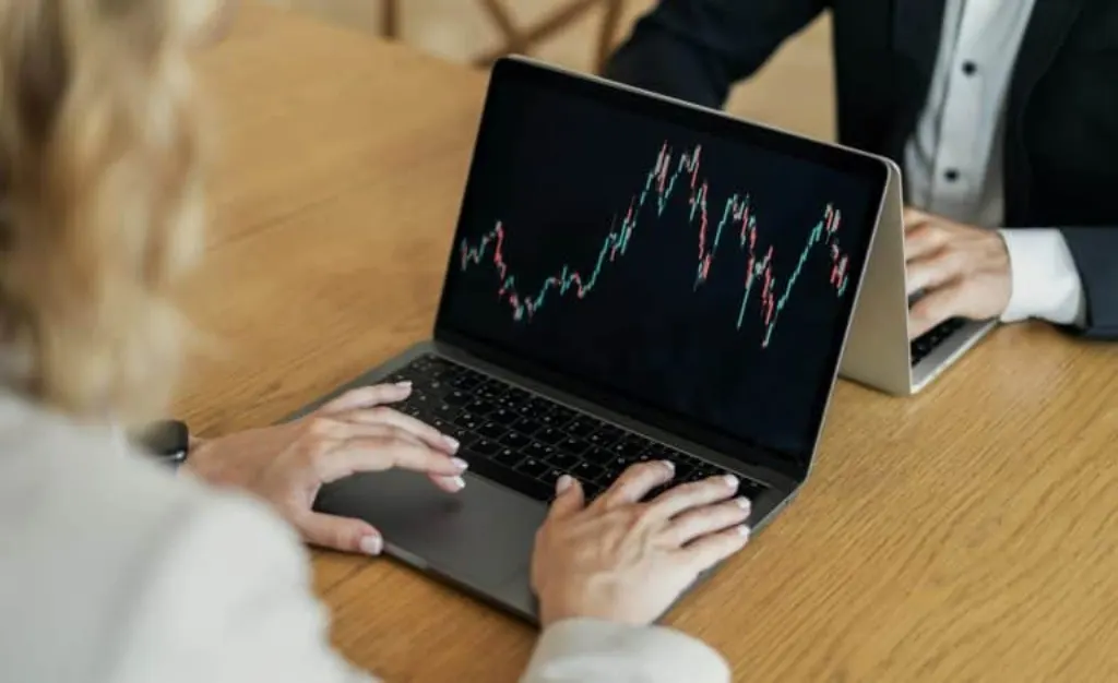 Découvrez le phénomène OKX : La plateforme d’échange de cryptomonnaies qui révolutionne tout !